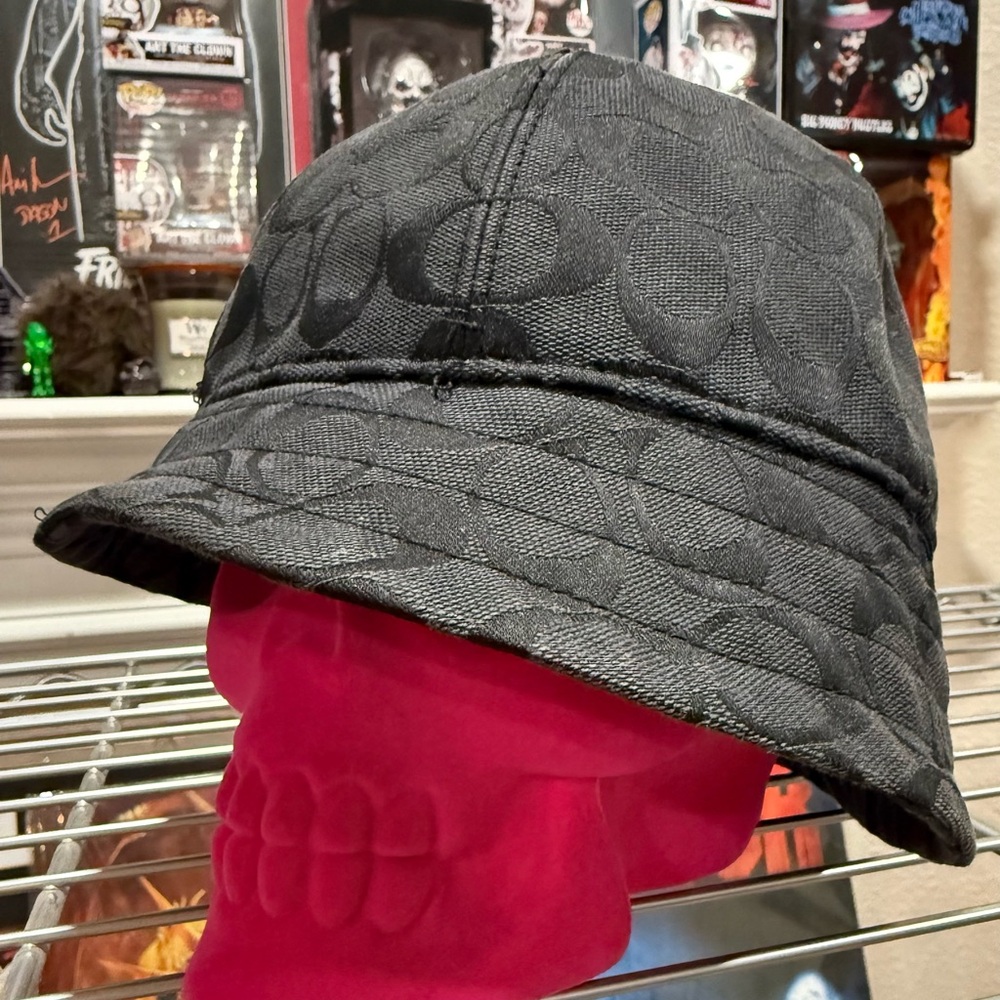 Coach Signature Jacquard Bucket Hat Black Signature C Canvas Size S